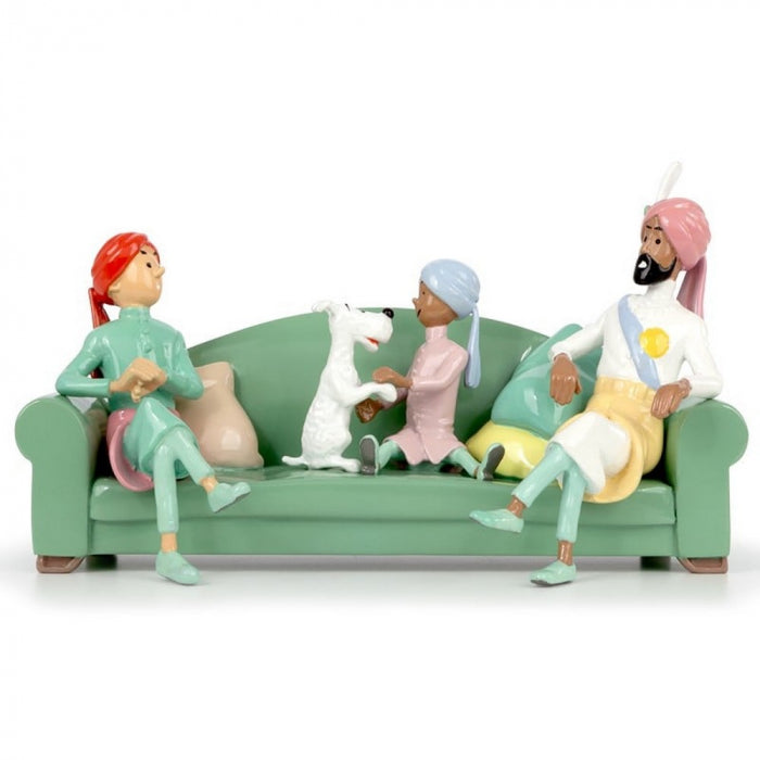 Moulinsart Tintin - Tintin and Snowy, the couch scene