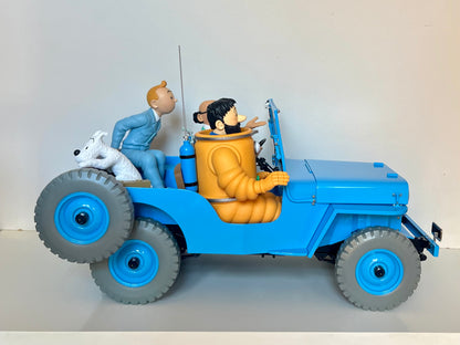 Moulinsart Tintin - Fanfare scene from Moulinsart castle with 11 characters 