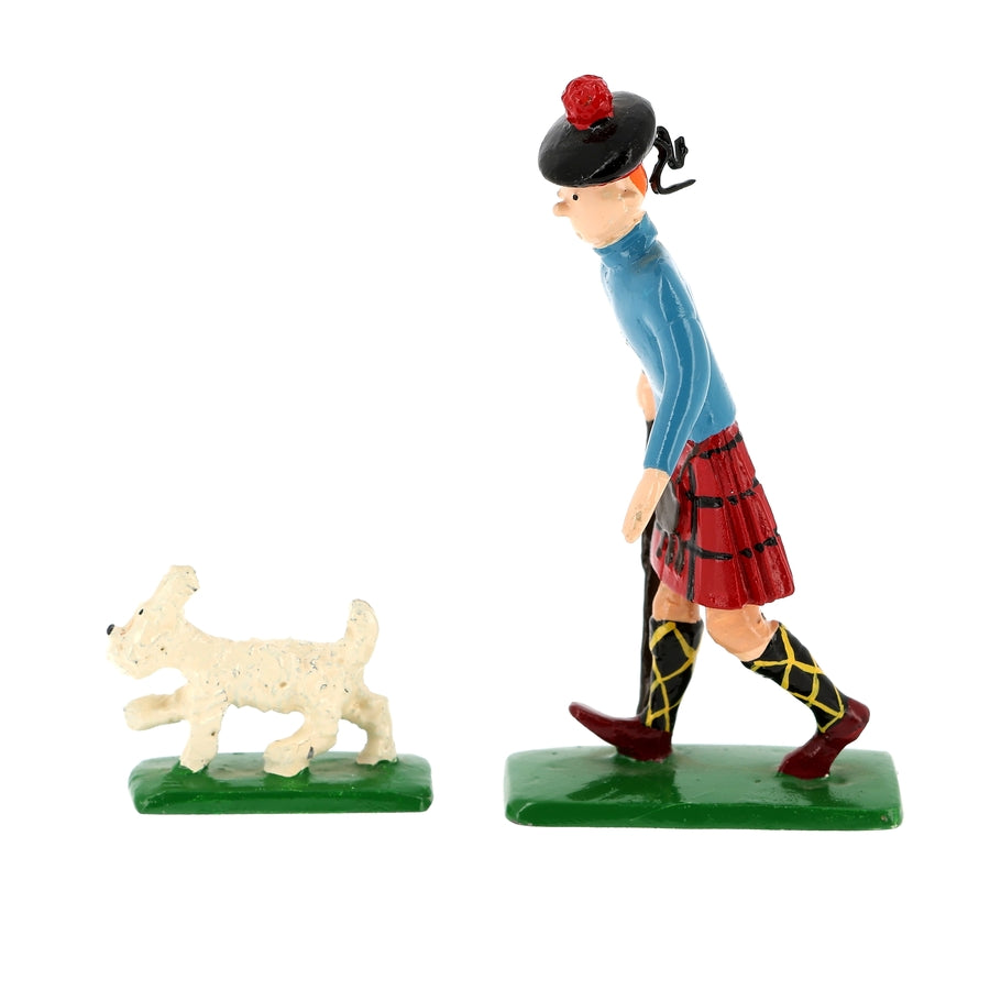 Pixi Tintin - Tintin en écossais avec Milou " L'Ile Noire "